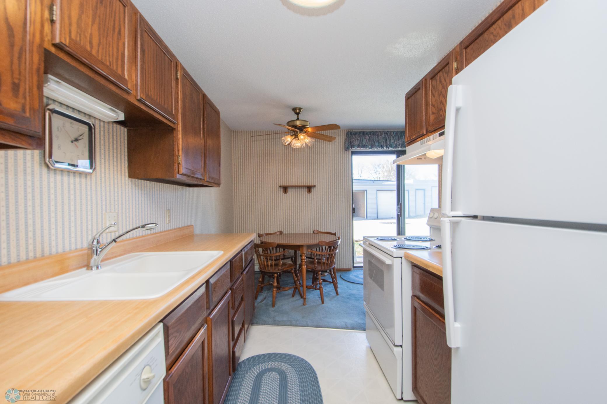 3406 2nd Street #C20, Fargo, North Dakota image 6