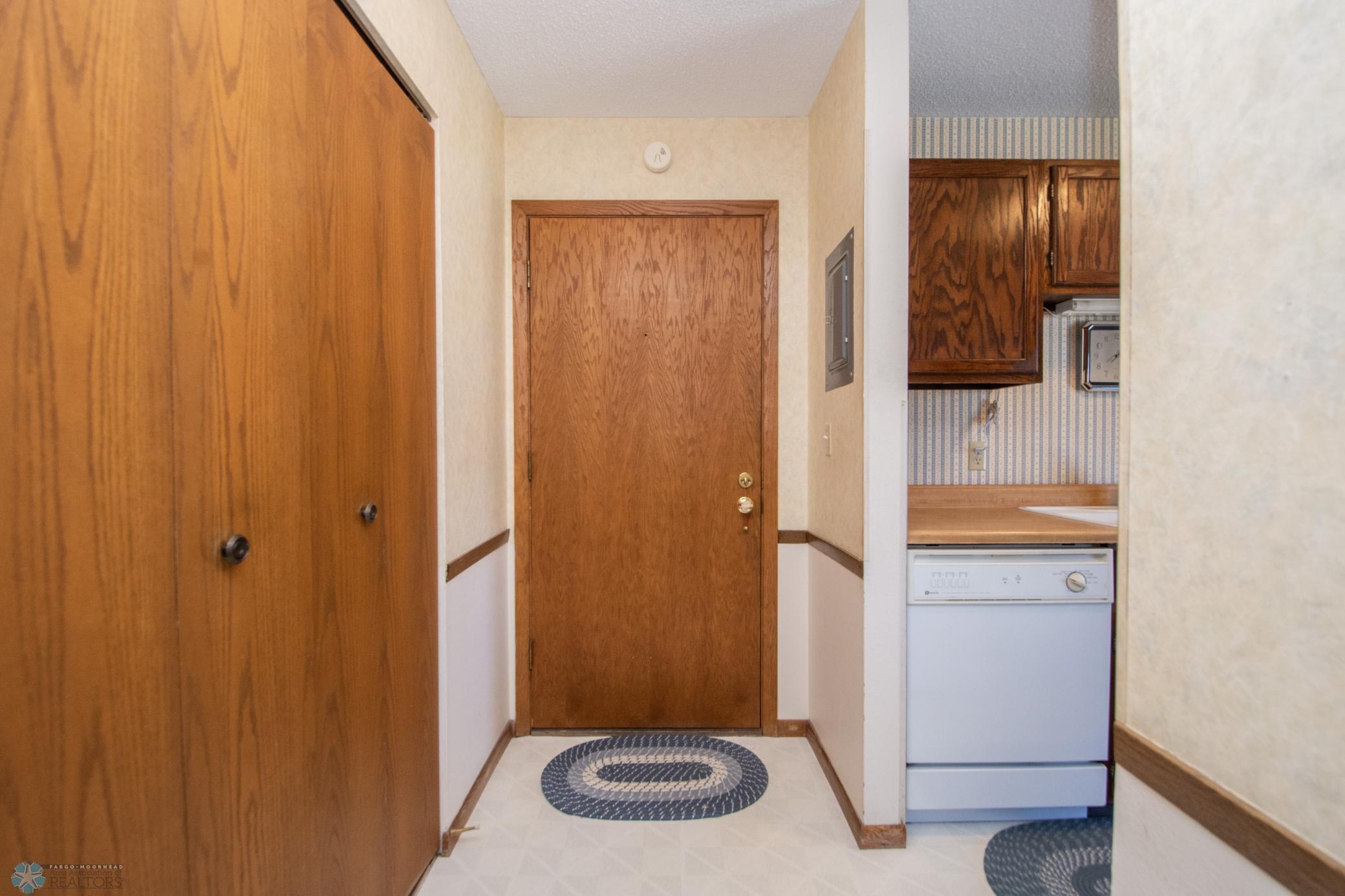 3406 2nd Street #C20, Fargo, North Dakota image 5