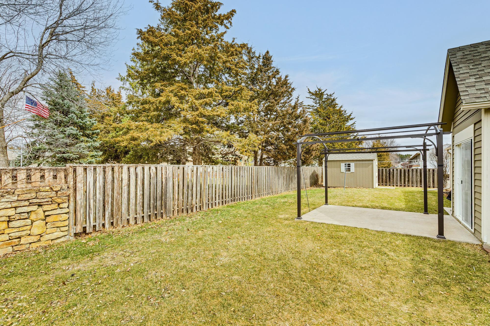 608 17th Street, Hudson, Wisconsin image 25