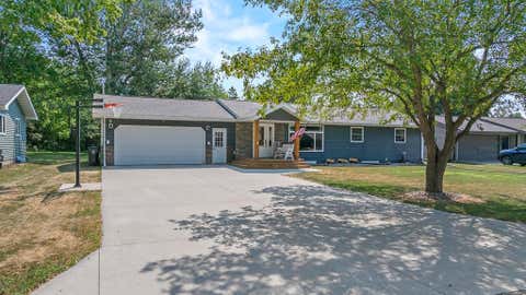 Homes For Sale - 405 S Lake Street<br/> Hendricks, MN 56136