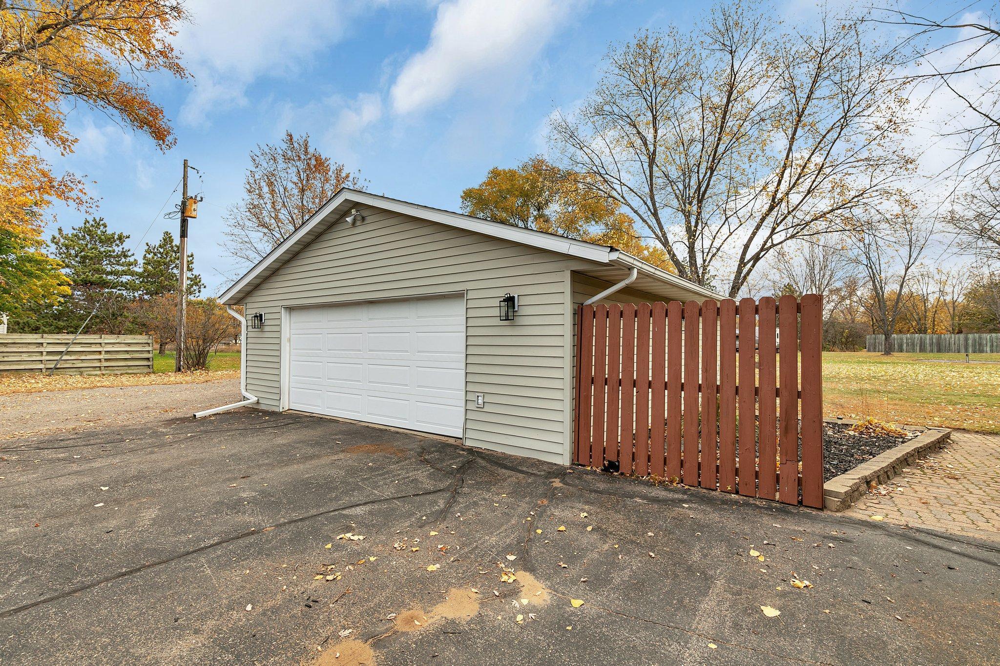 1537 Dunmore Circle, Clearwater, Minnesota image 3