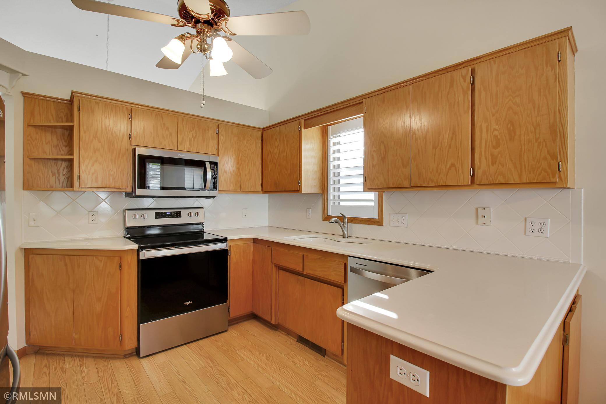 724 Emerald Ridge, Saint Paul, Minnesota image 9