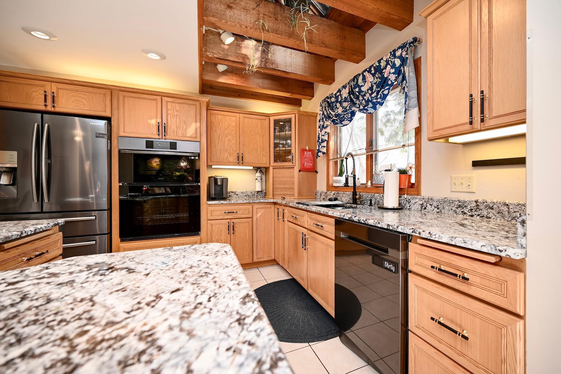 65 Forest Oak Court, Winona, Minnesota image 12