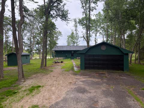 Homes For Sale - 210 Oak Road<br/> Roseau County, Warroad, MN 56763