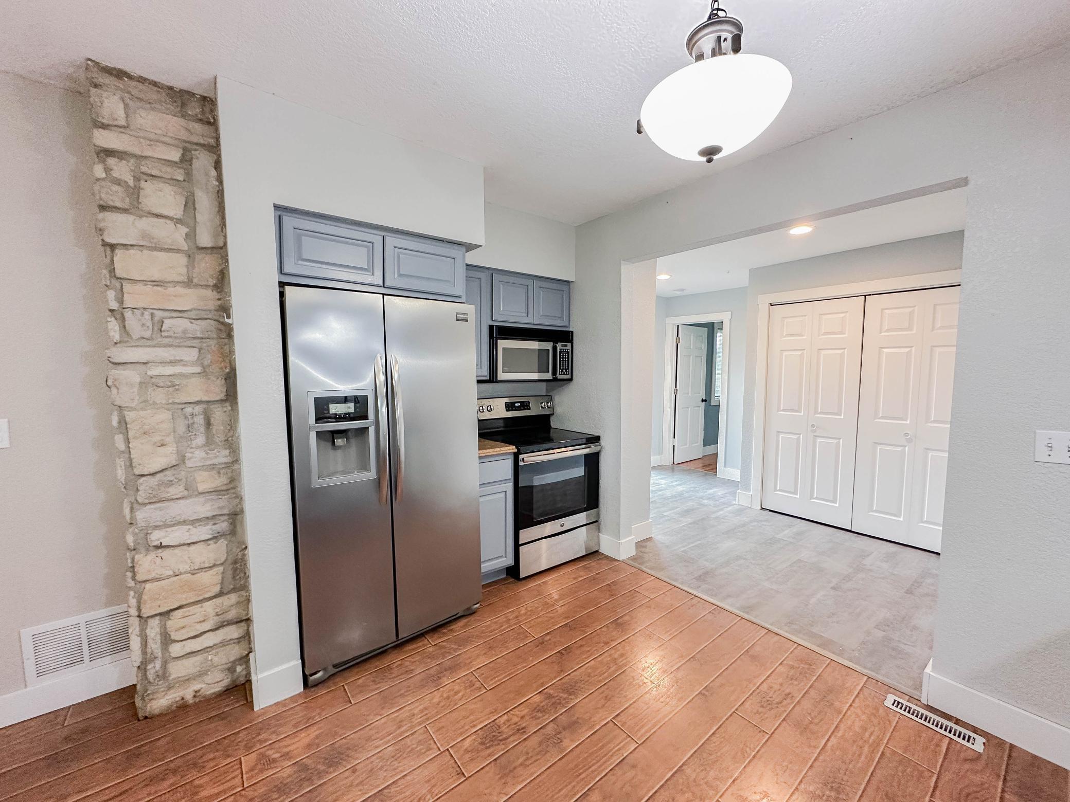 28918 Dewy Lane, New Prague, Minnesota image 13
