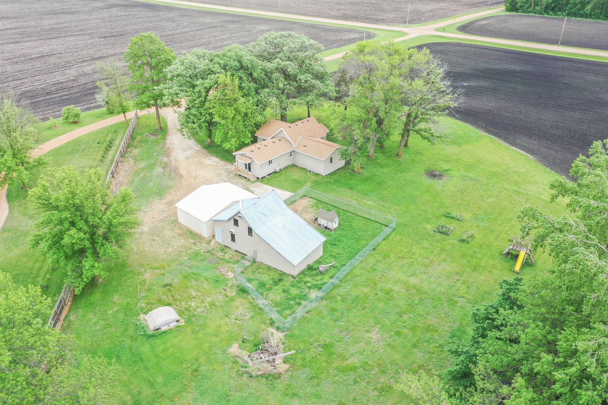 28918 Dewy Lane, New Prague, Minnesota image 1