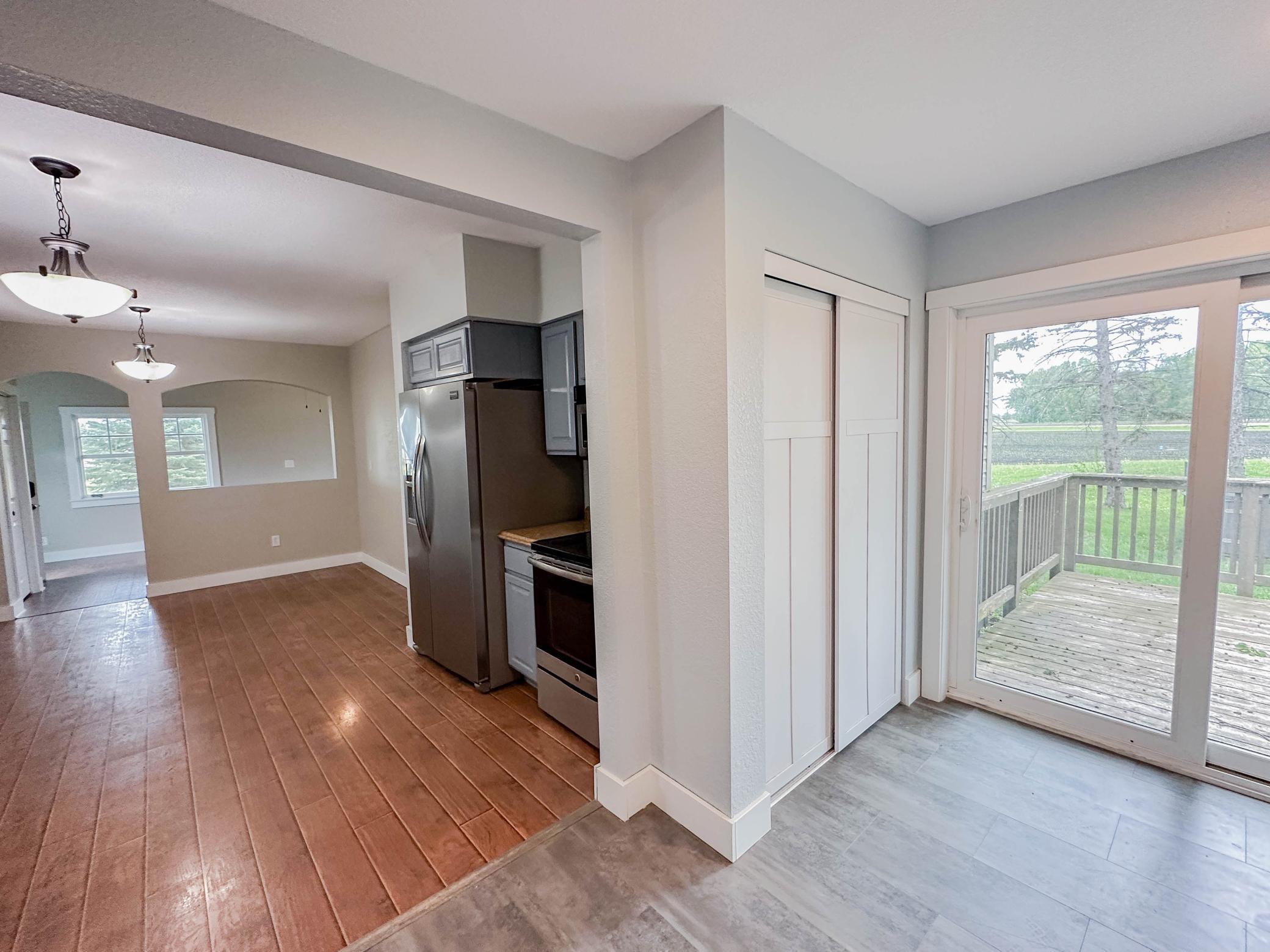 28918 Dewy Lane, New Prague, Minnesota image 14
