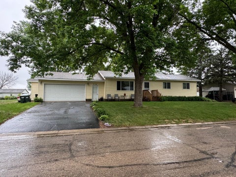 Homes For Sale - 516 Nelson Avenue<br/> Stearns County, Belgrade, MN 56312