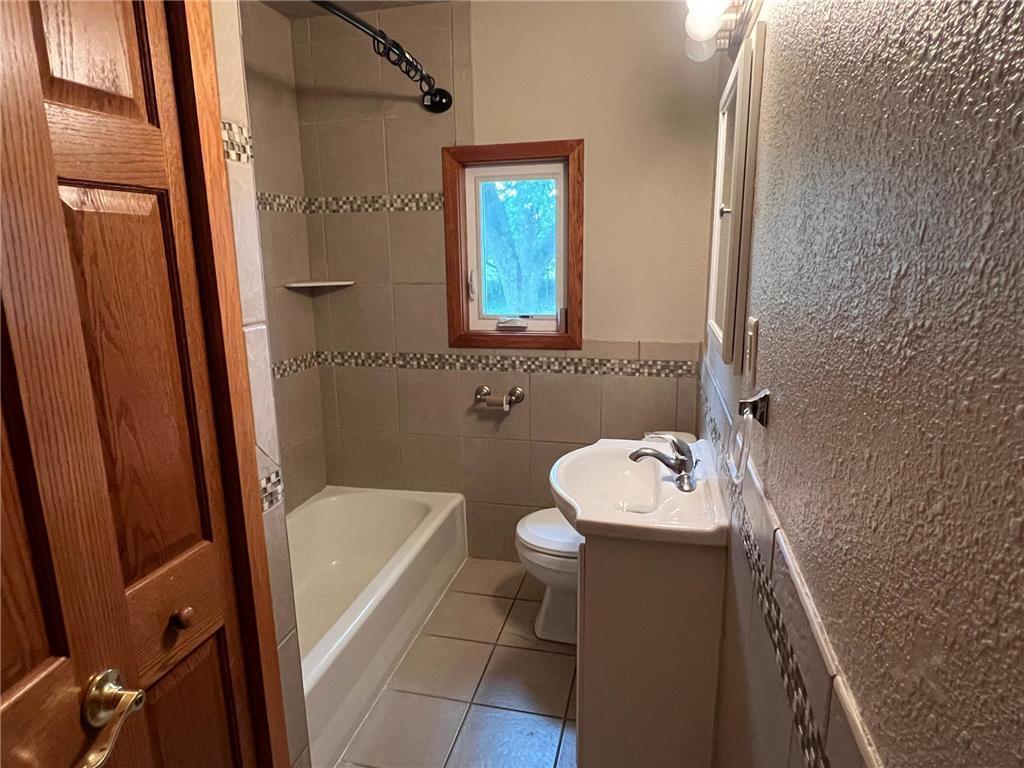 2098 County Road E, Saint Paul, Minnesota image 9