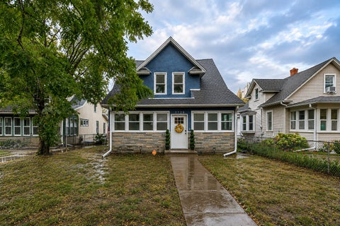 Homes For Sale - 3728 Minnehaha Avenue<br/> Hennepin County, Minneapolis, MN 55406