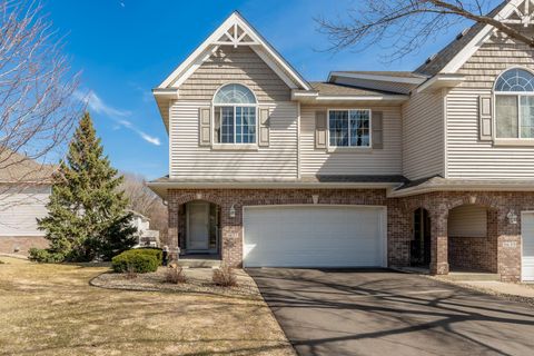 Townhouse For Sale - 3637 Fox Tail Trail<br/> Scott County, Prior Lake, MN 55372