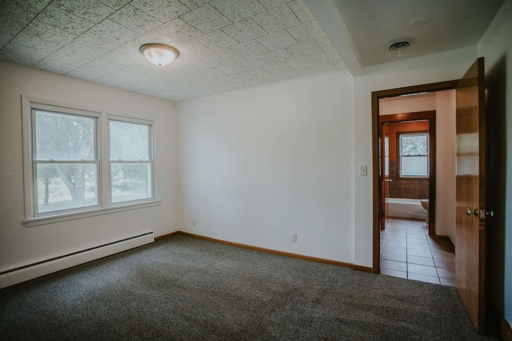 3306 11th Street, Austin, Minnesota image 38
