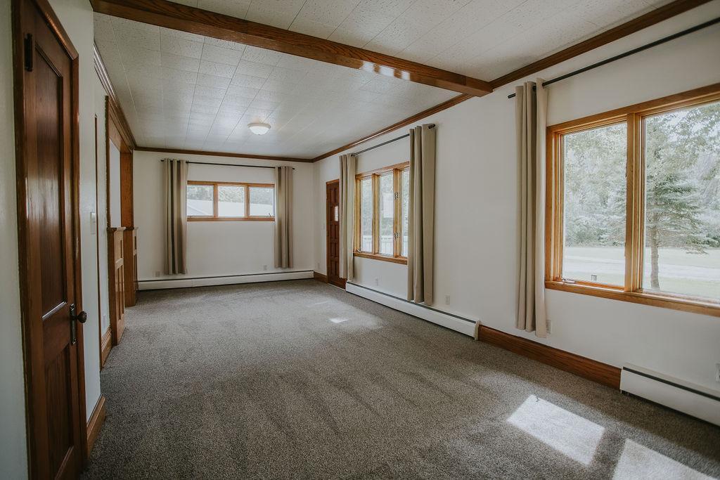 3306 11th Street, Austin, Minnesota image 35