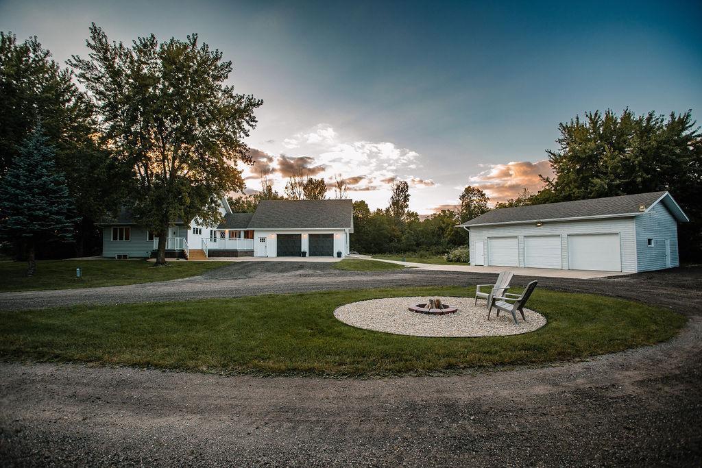 3306 11th Street, Austin, Minnesota image 1