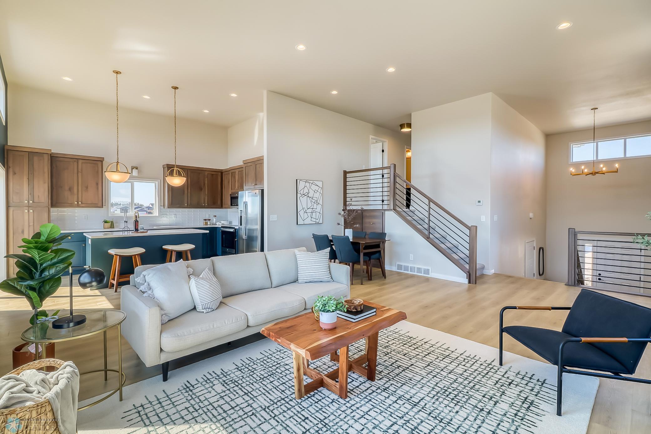 6662 Belding Drive, Fargo, North Dakota image 13