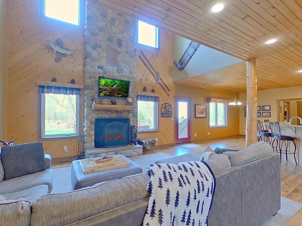 16694 206th Circle, Hutchinson, Minnesota image 12