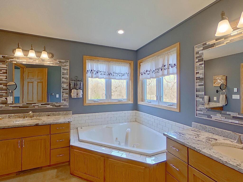 16694 206th Circle, Hutchinson, Minnesota image 44