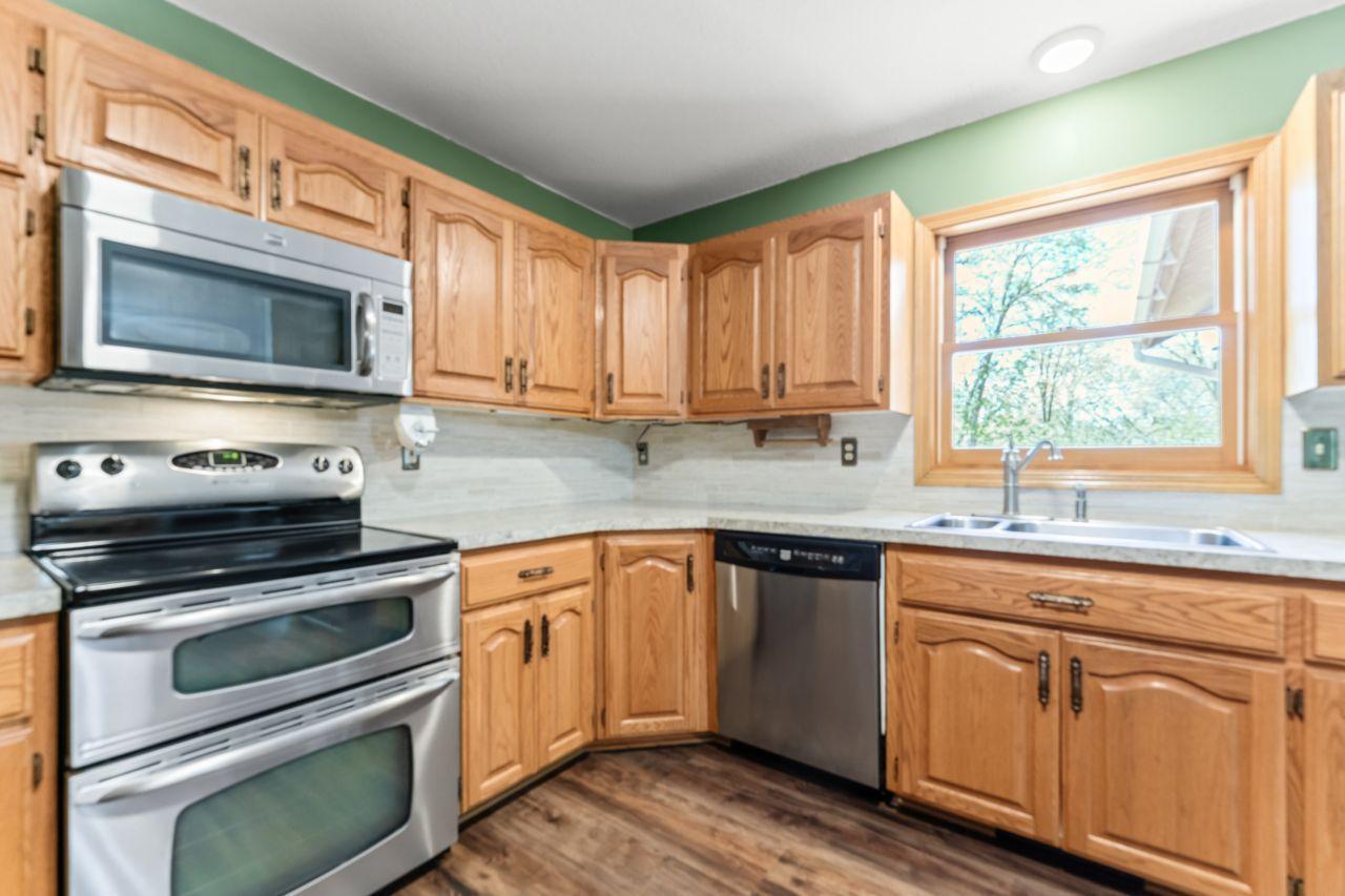 1530 250th Court, Faribault, Minnesota image 17