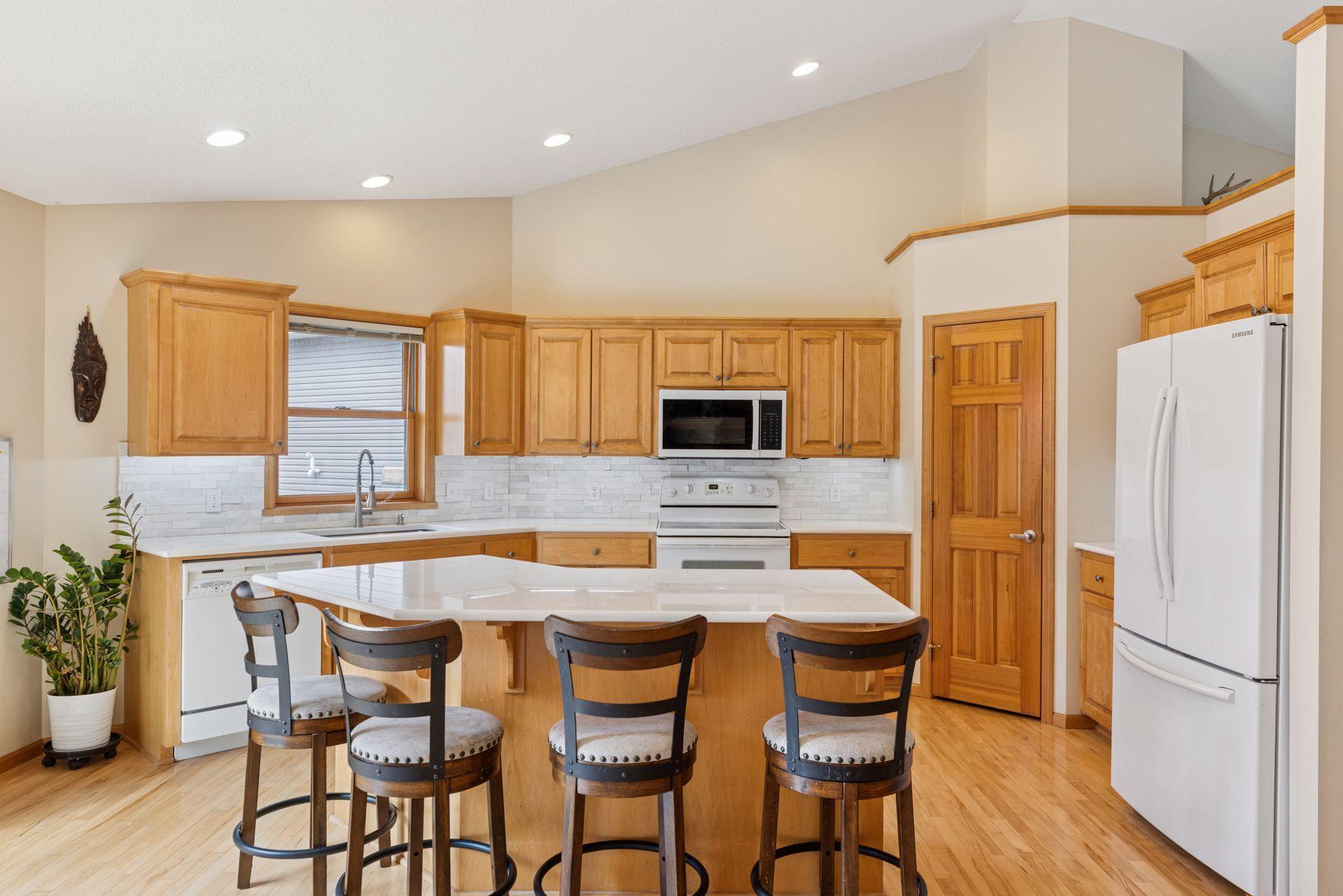 2164 Rushmore Drive, River Falls, Wisconsin image 13