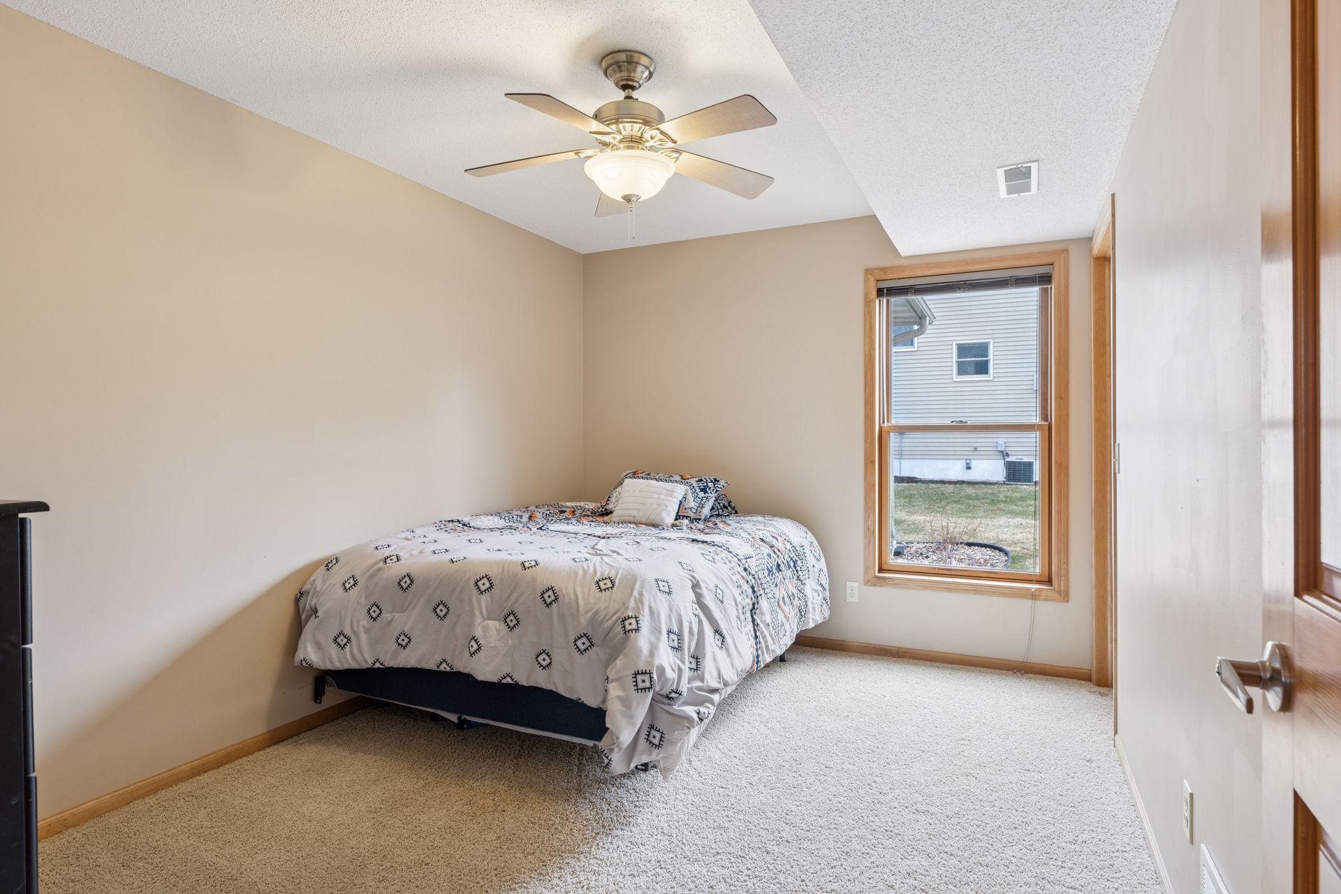 2164 Rushmore Drive, River Falls, Wisconsin image 26
