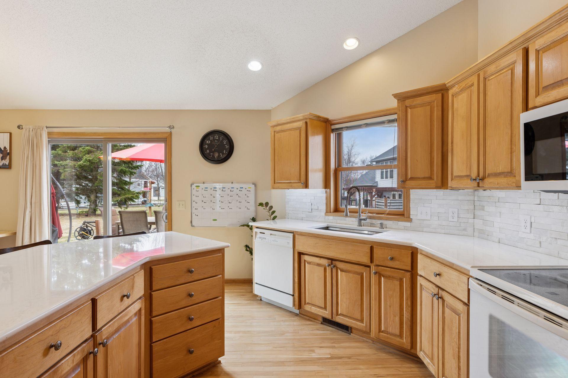 2164 Rushmore Drive, River Falls, Wisconsin image 16