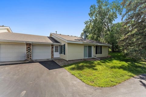 Homes For Sale - 3854 Heather Drive<br/> Dakota County, Saint Paul, MN 55122