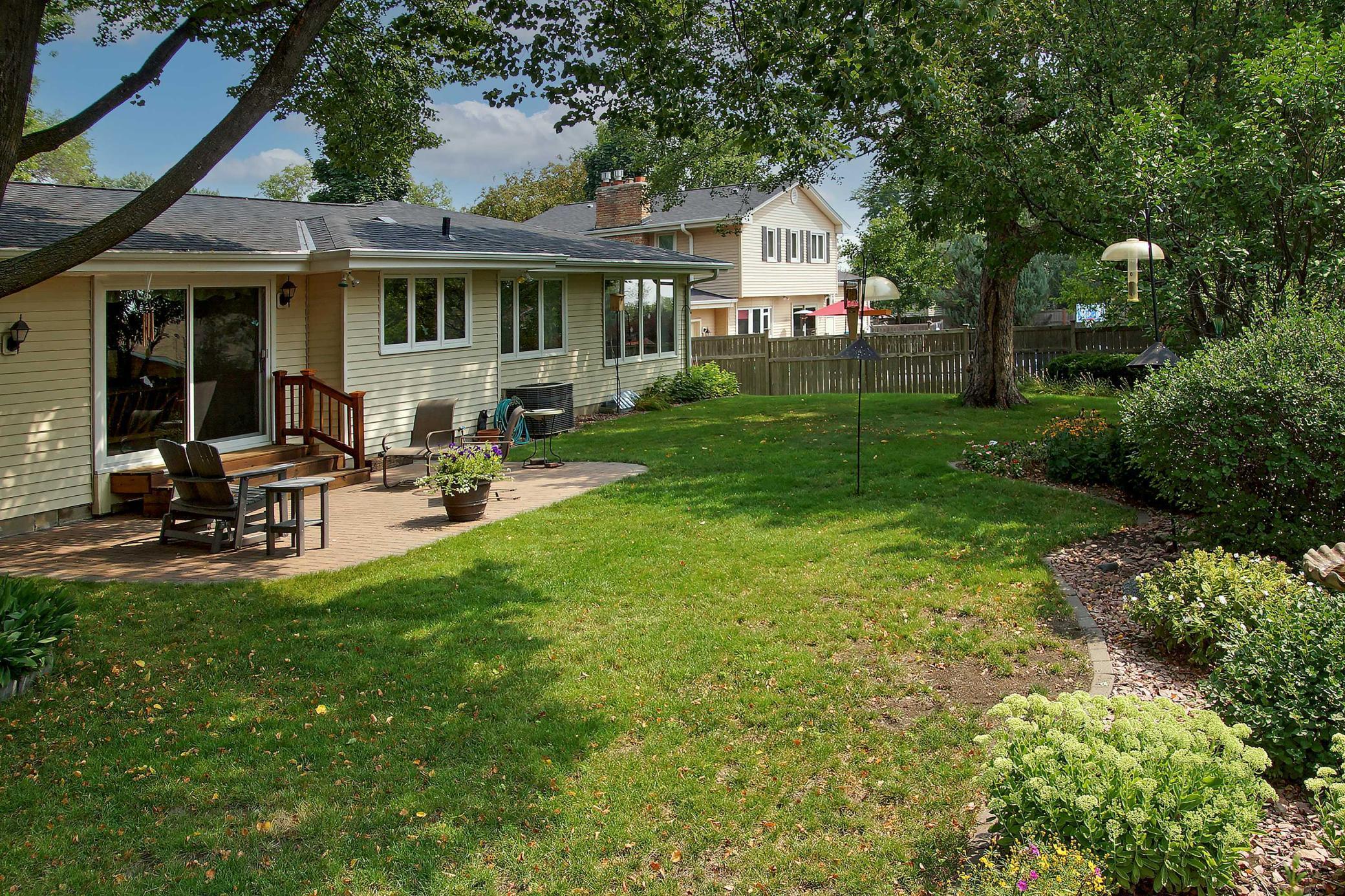 10033 Nord Road, Minneapolis, Minnesota image 5