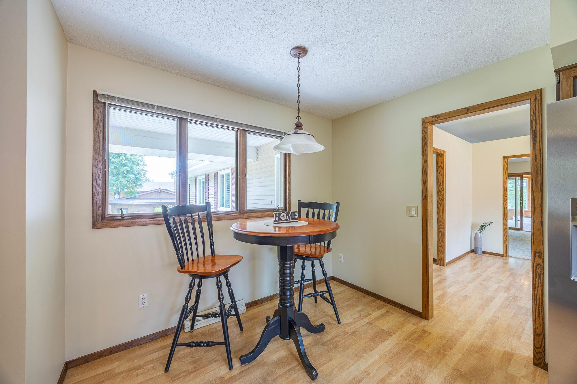 14140 Vale Court, Eden Prairie, Minnesota image 17