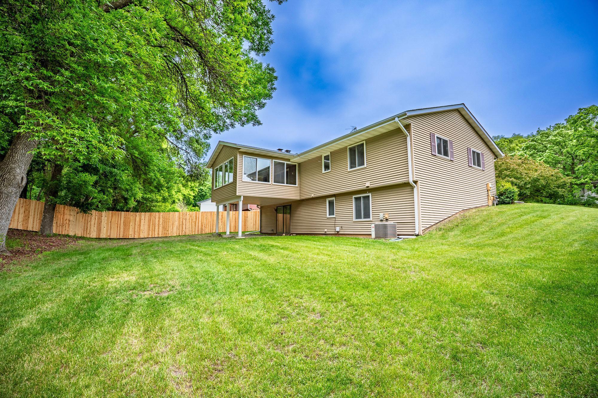 14140 Vale Court, Eden Prairie, Minnesota image 46