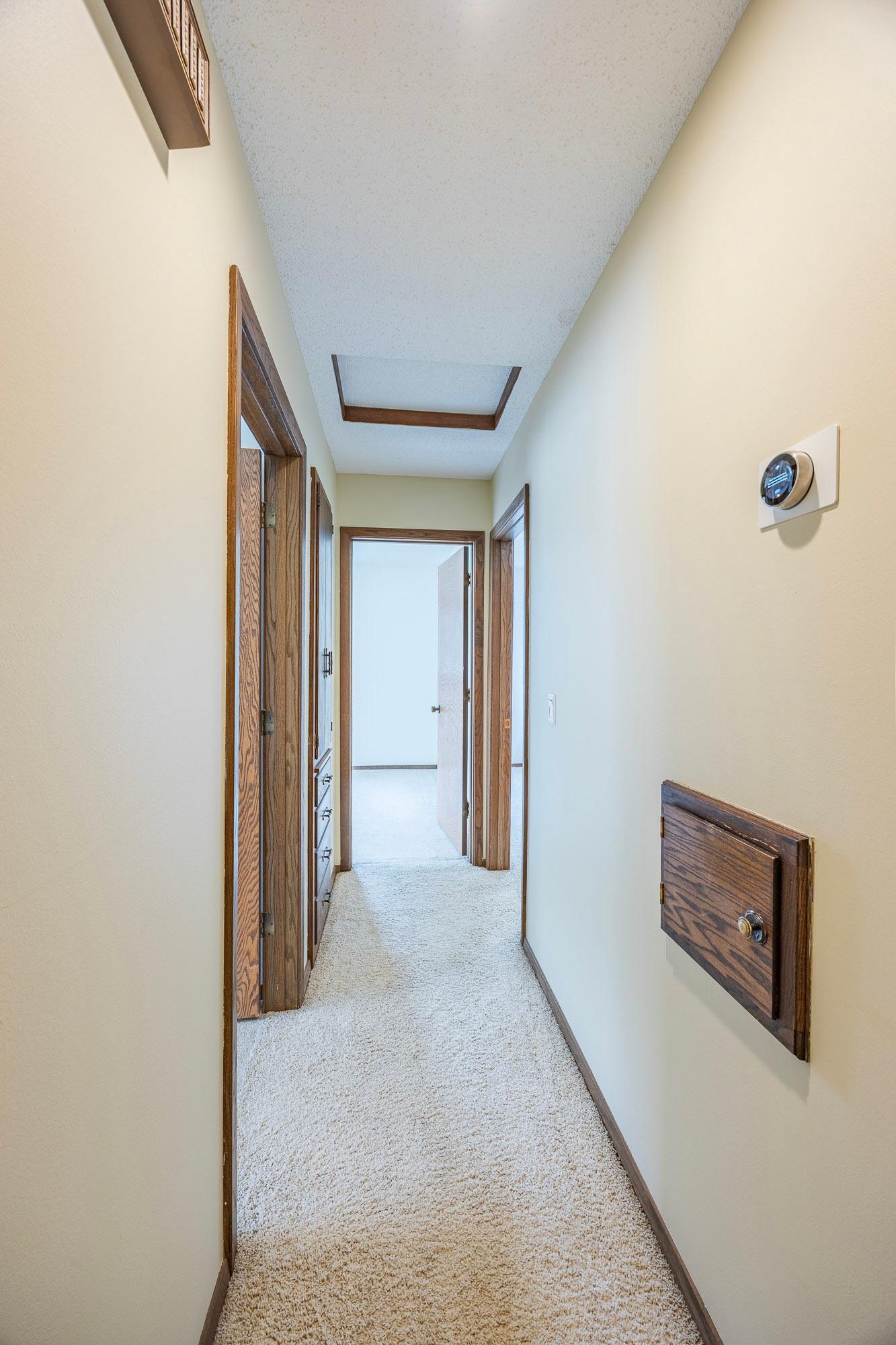 14140 Vale Court, Eden Prairie, Minnesota image 21
