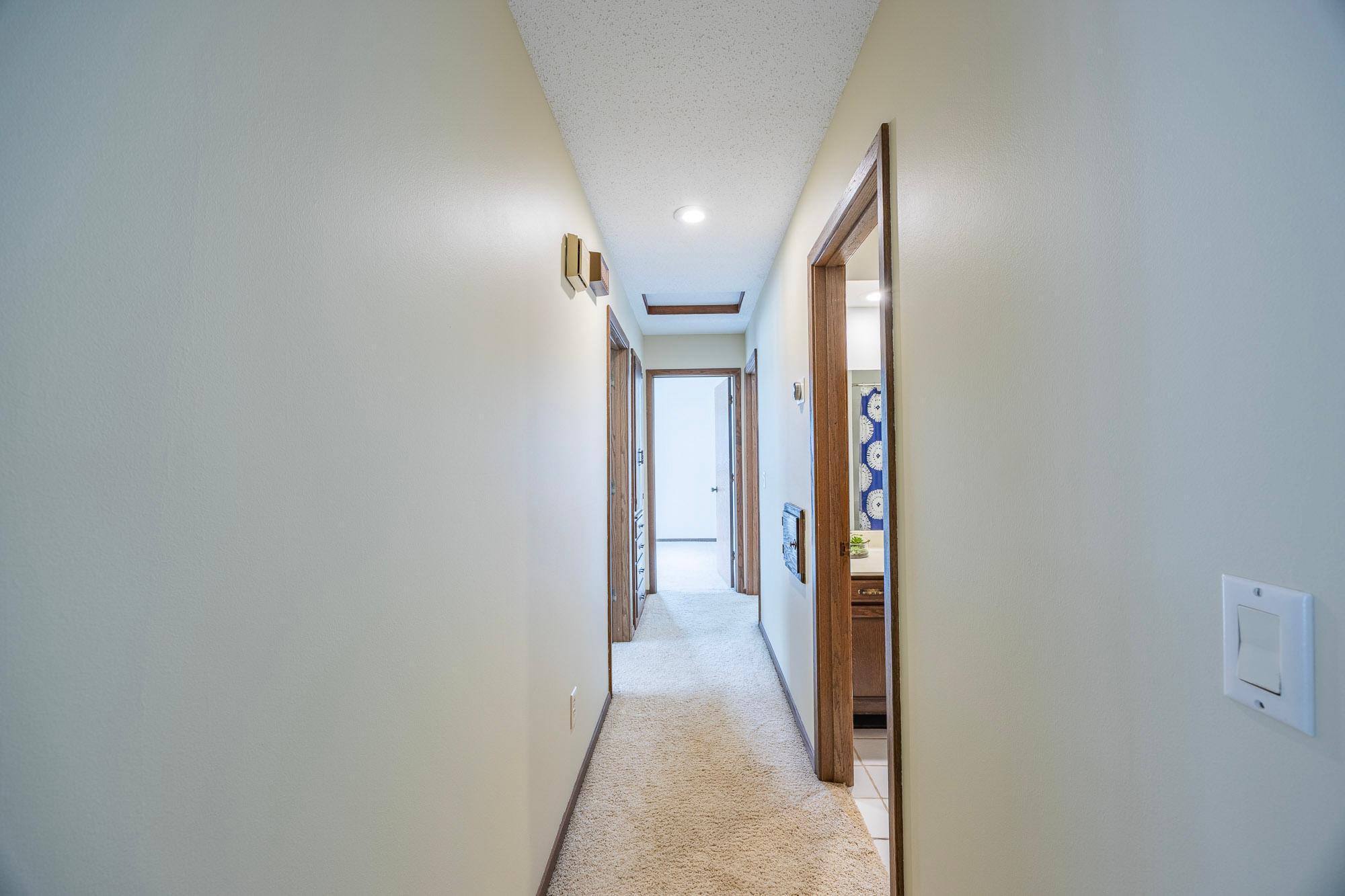 14140 Vale Court, Eden Prairie, Minnesota image 20