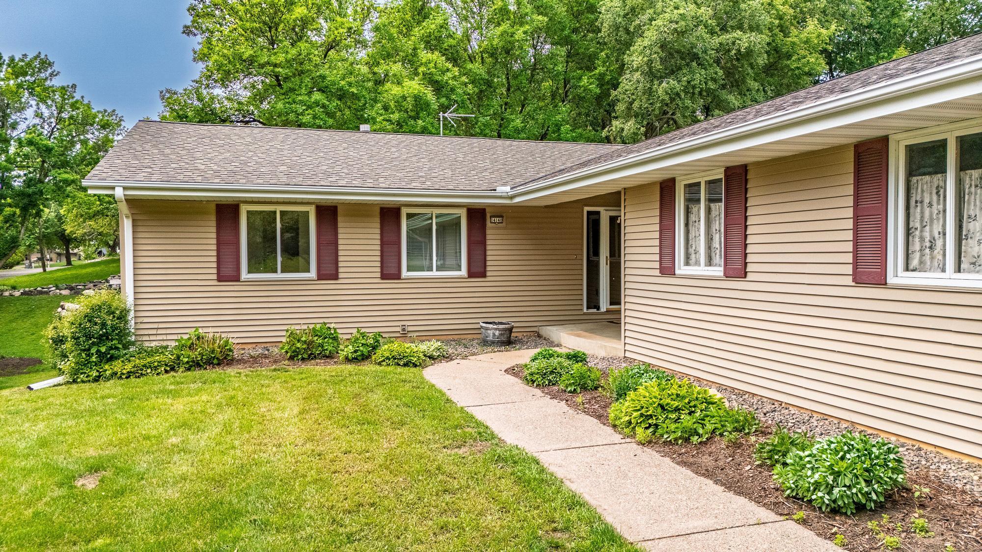 14140 Vale Court, Eden Prairie, Minnesota image 44