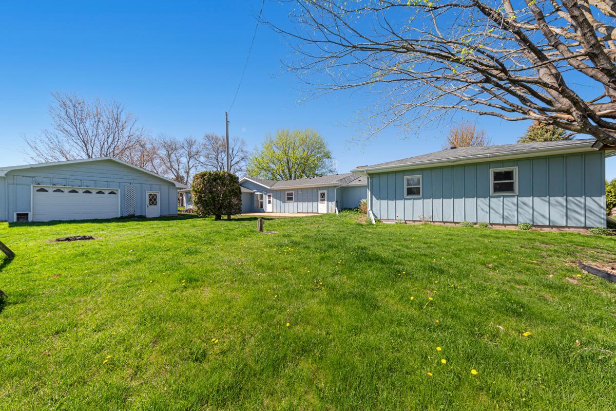 15426 Shieldsville Boulevard, Faribault, Minnesota image 11