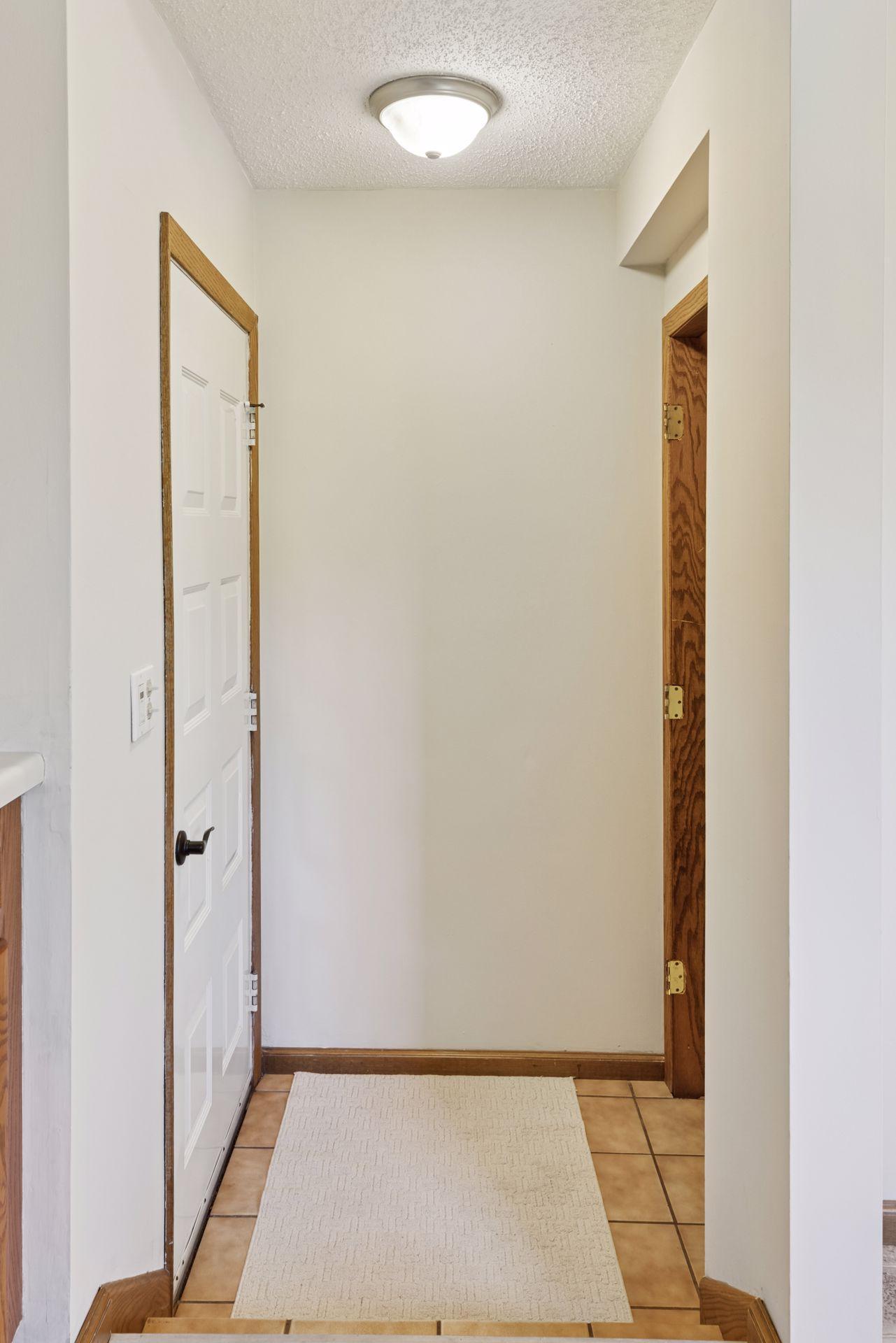 7146 Military Road, Woodbury, Minnesota image 14