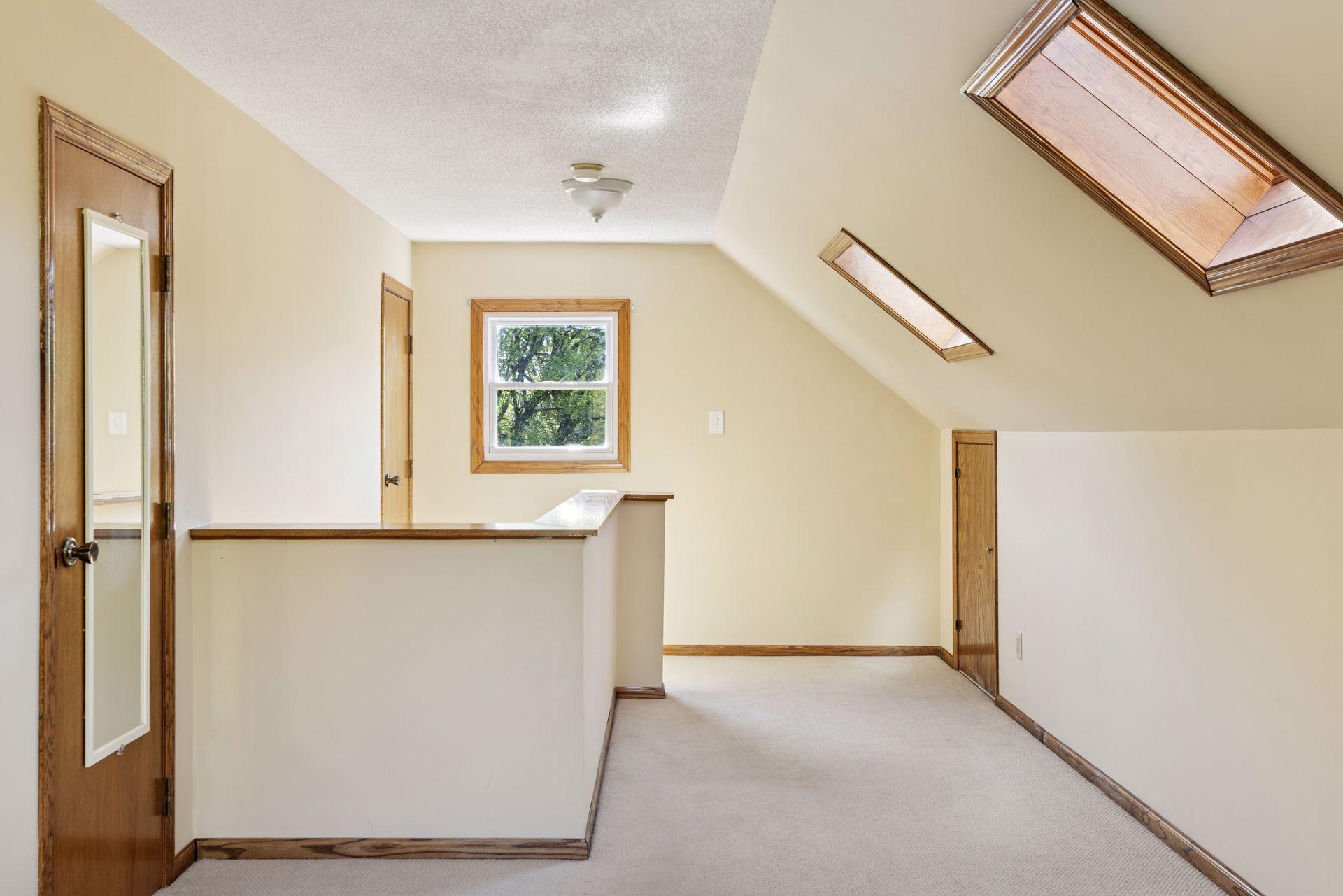 7146 Military Road, Woodbury, Minnesota image 25