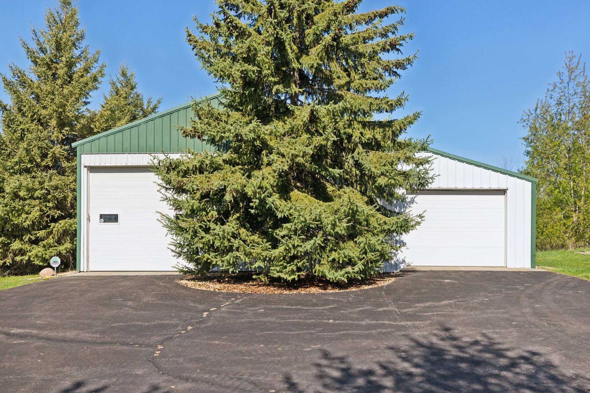 7146 Military Road, Woodbury, Minnesota image 44