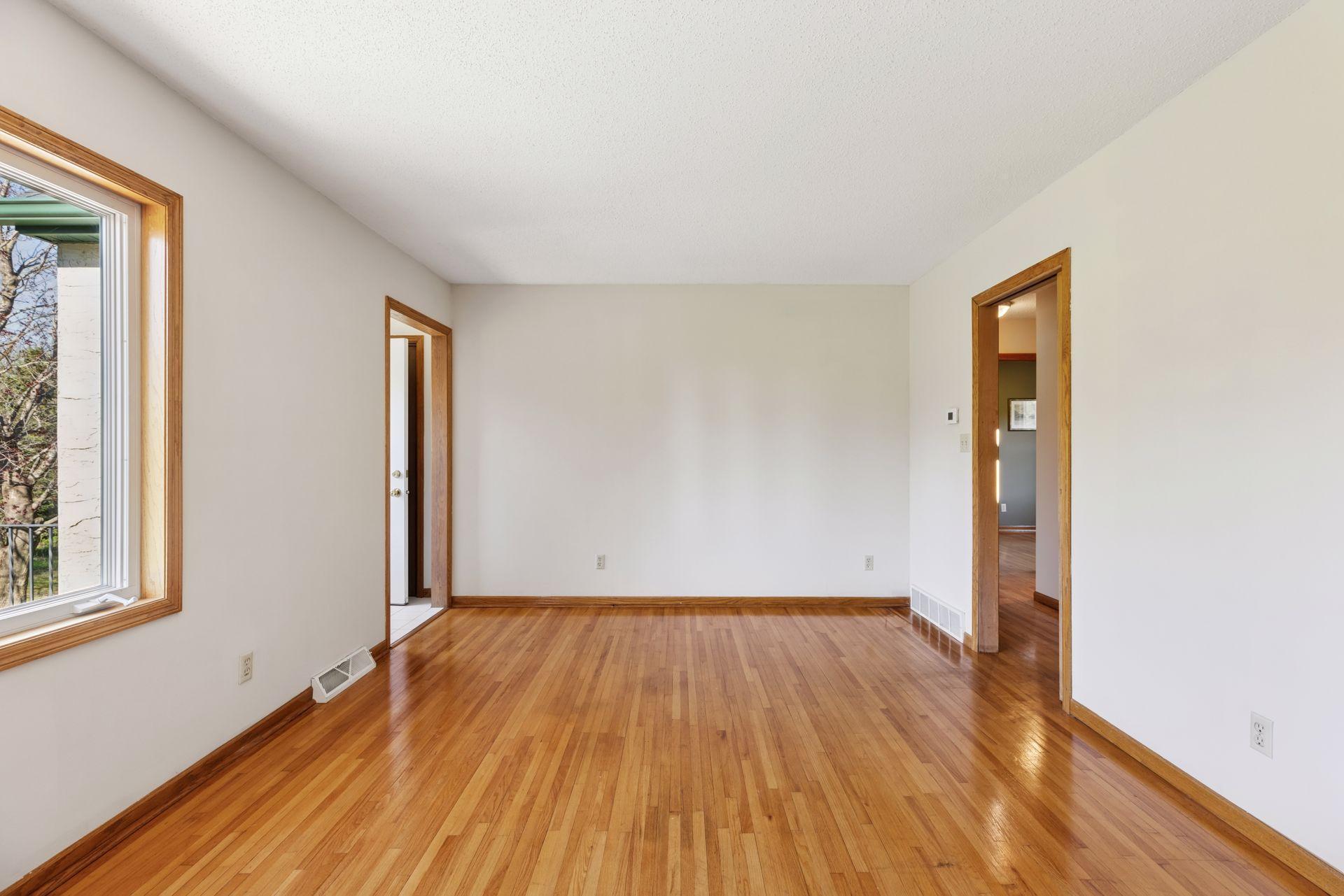 7146 Military Road, Woodbury, Minnesota image 9
