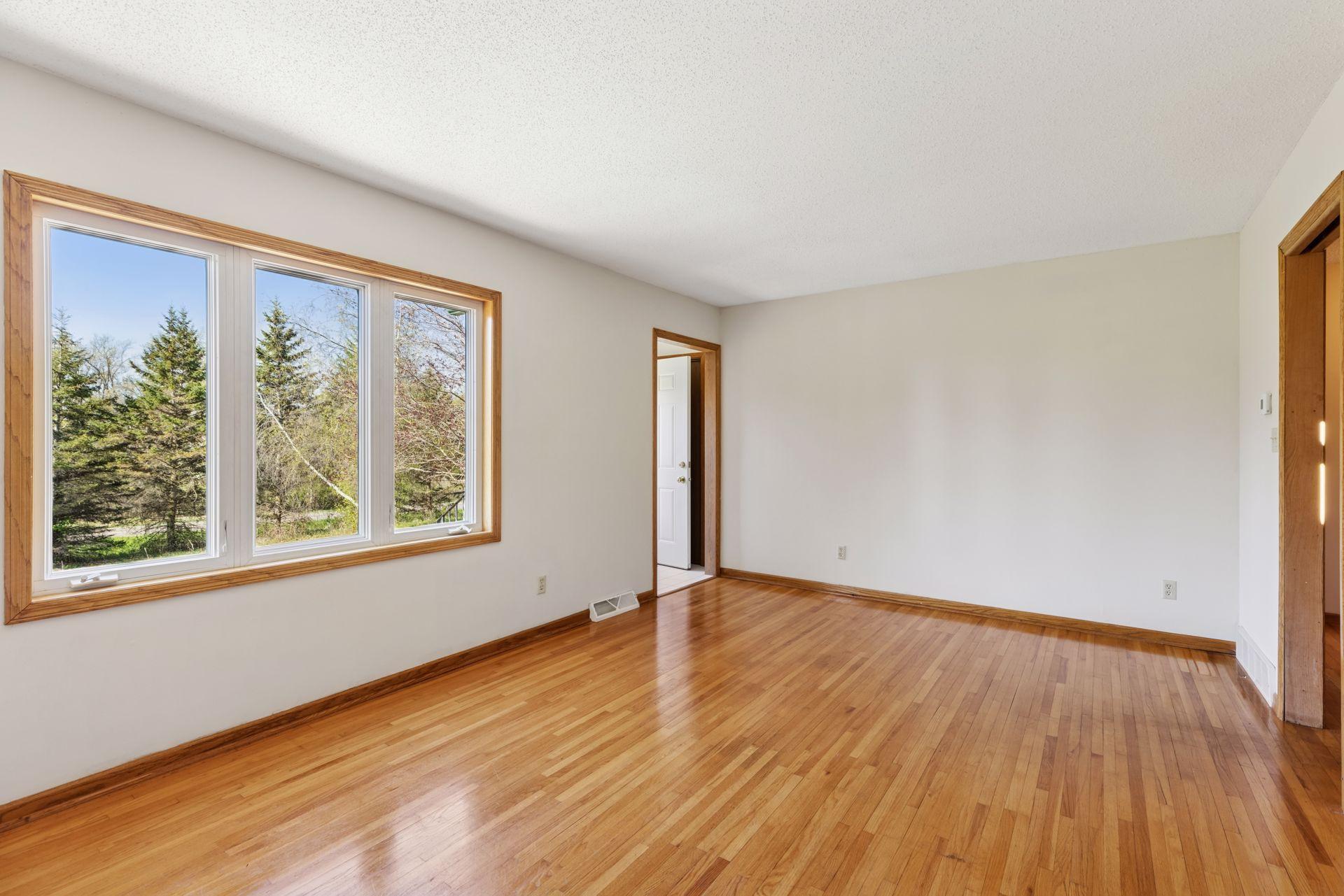 7146 Military Road, Woodbury, Minnesota image 10