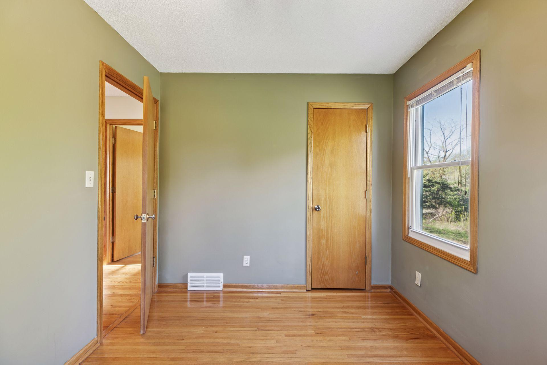 7146 Military Road, Woodbury, Minnesota image 19