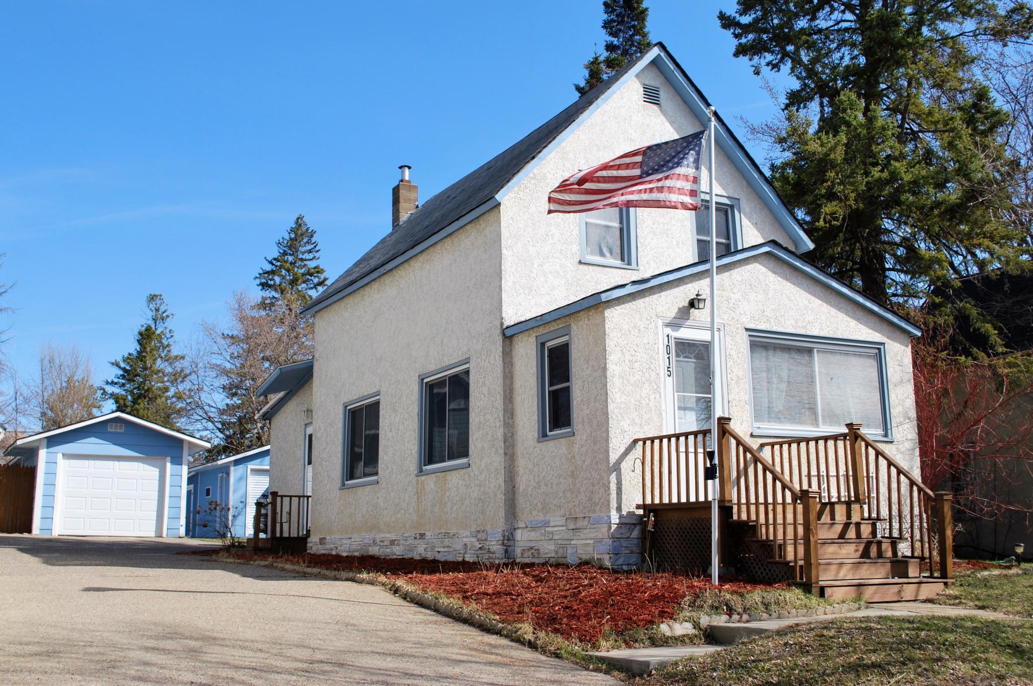 1015 Grove Street, Brainerd, Minnesota image 1