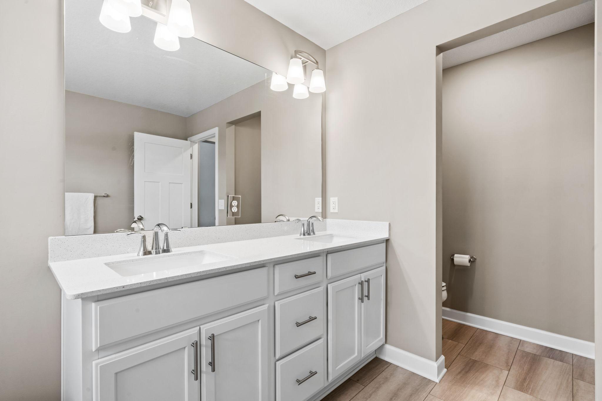 11155 Meadow View Lane, Maple Grove, Minnesota image 24