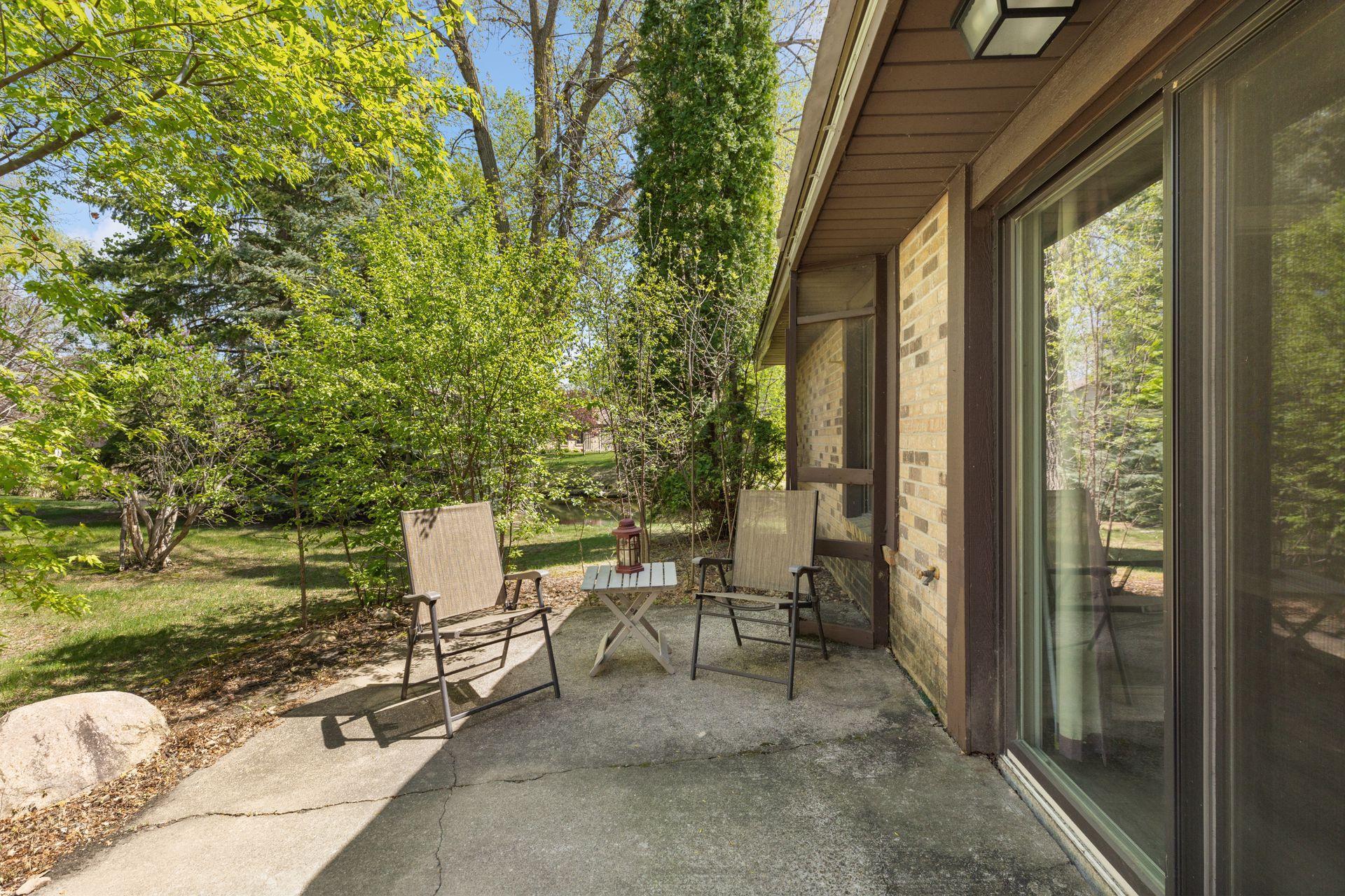 1231 Black Oaks Lane, Minneapolis, Minnesota image 17