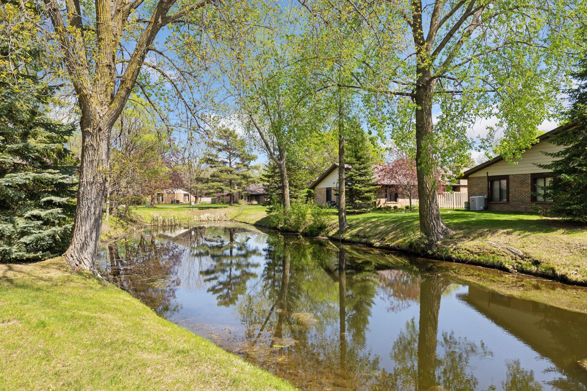1231 Black Oaks Lane, Minneapolis, Minnesota image 19
