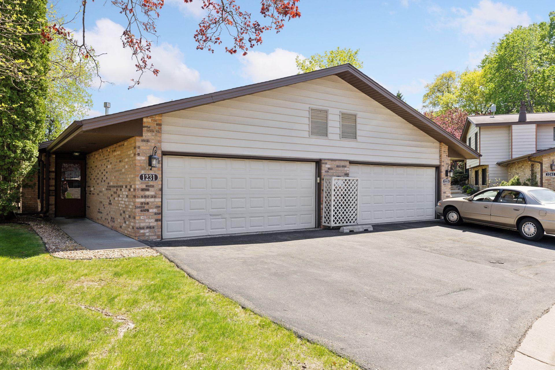 1231 Black Oaks Lane, Minneapolis, Minnesota image 16