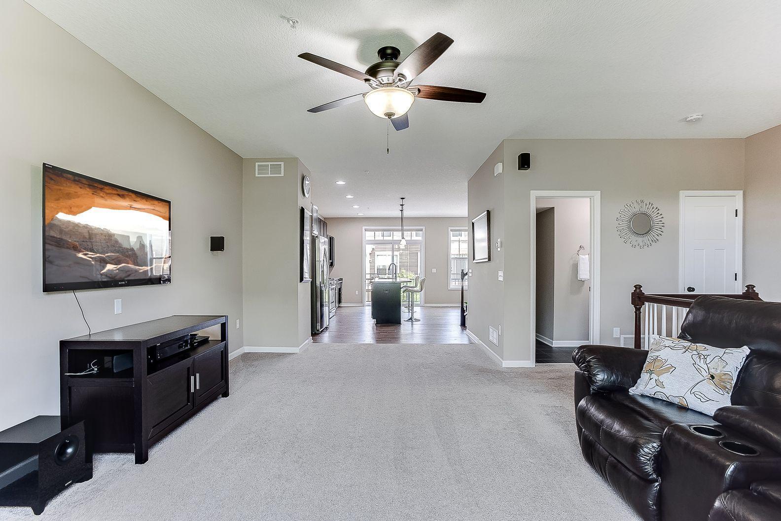 8934 SW Village Loop, Chanhassen, Minnesota image 8