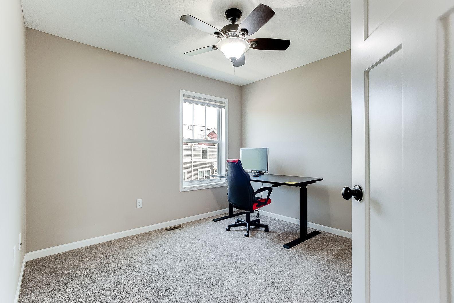 8934 SW Village Loop, Chanhassen, Minnesota image 22