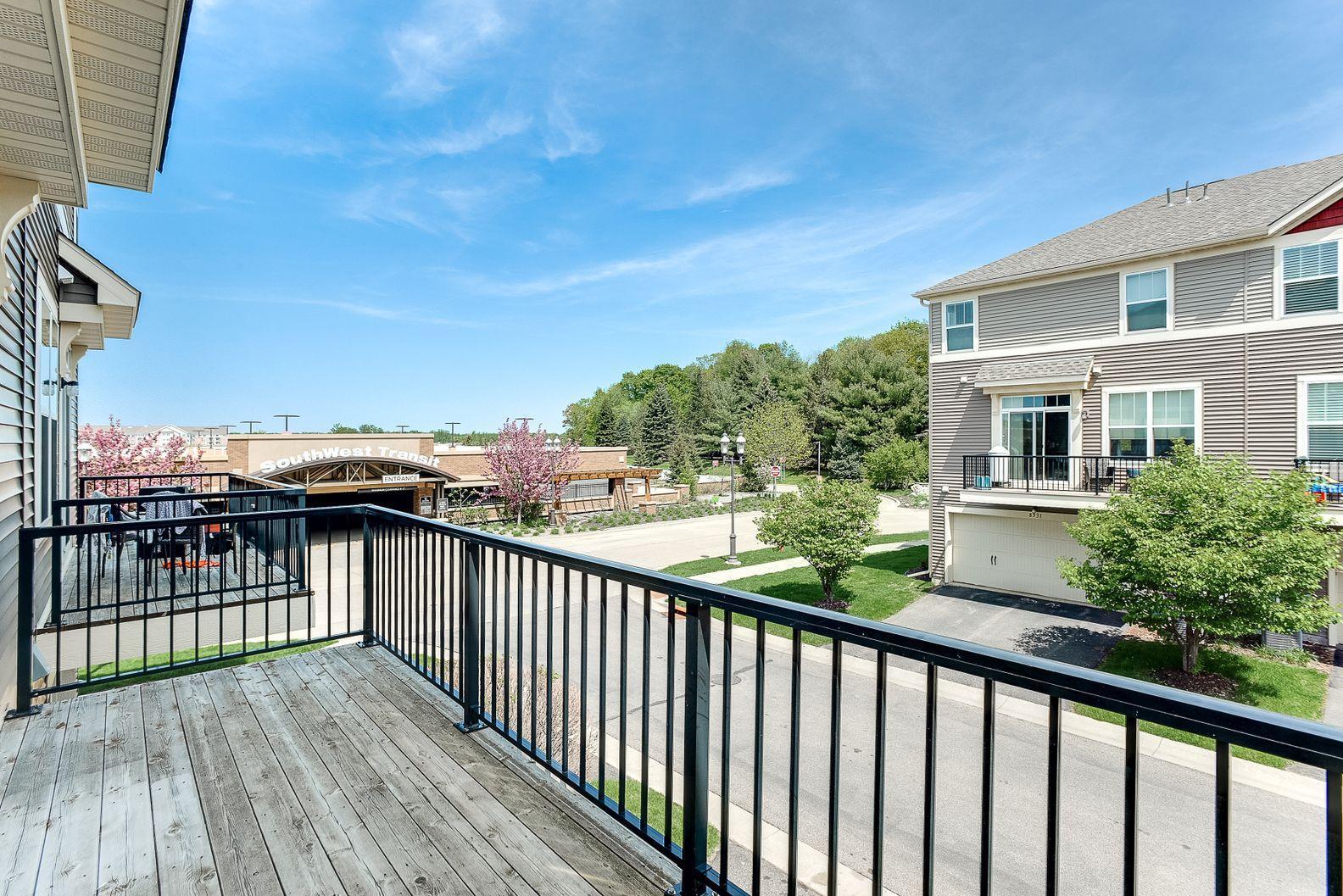 8934 SW Village Loop, Chanhassen, Minnesota image 35