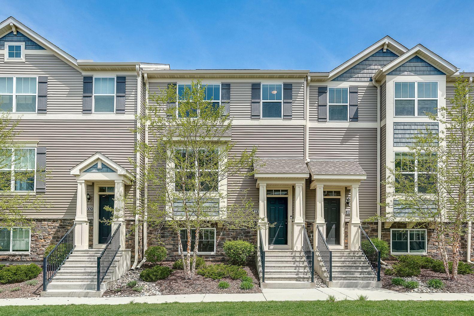 8934 SW Village Loop, Chanhassen, Minnesota image 33