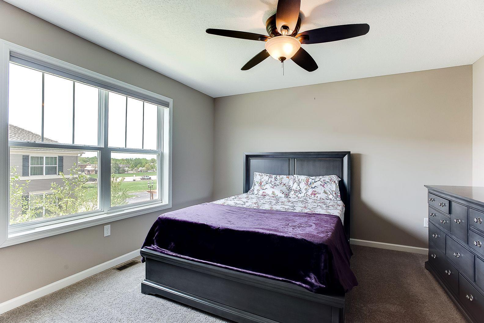 8934 SW Village Loop, Chanhassen, Minnesota image 14