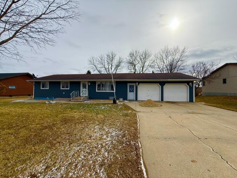 Homes For Sale - 201 Main Avenue<br/> Murray County, Chandler, MN 56122